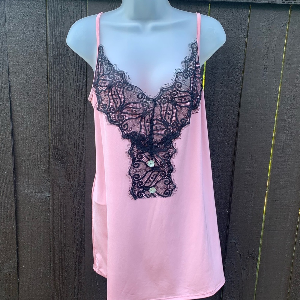Blumin Apparel camisole pink with black lace L